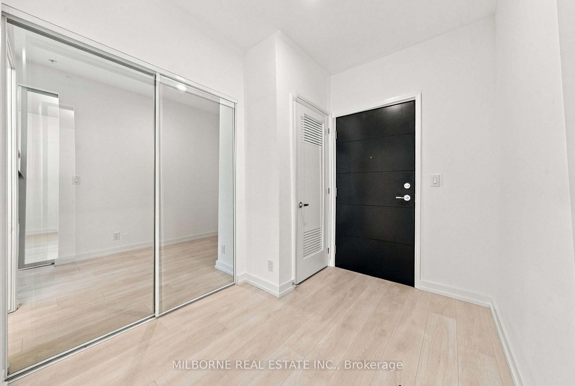 Photo 3 of Unit 203, 75 James Street S, Hamilton, Corktown — HOMEH