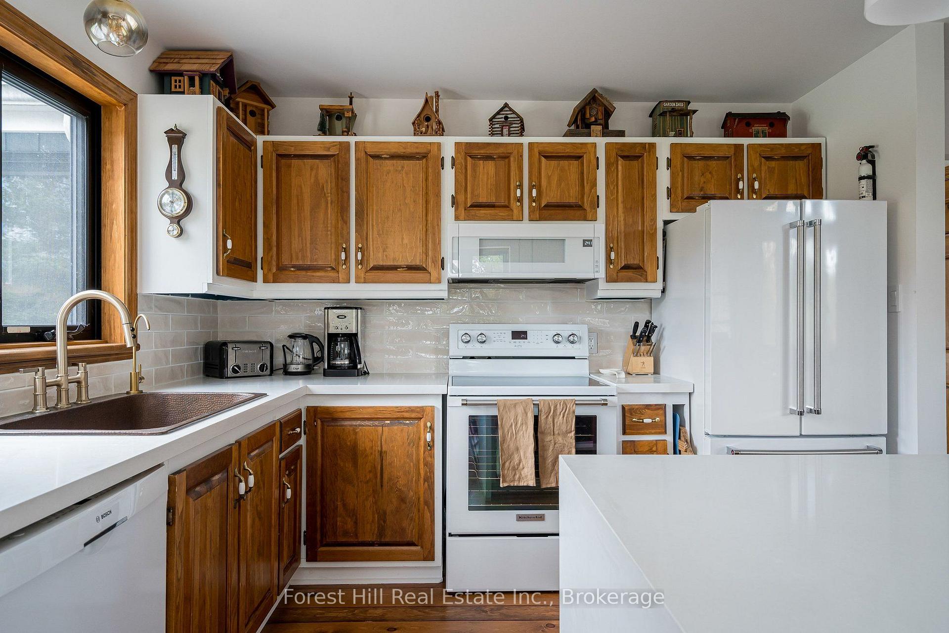 Photo 12 of 194 Summit View Court, Blue Mountains — HOMEH