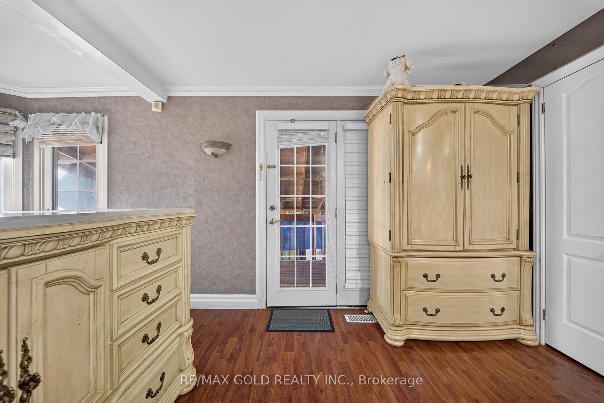 Photo 27 of 8 Easton Place, Brampton, Southgate — HOMEH
