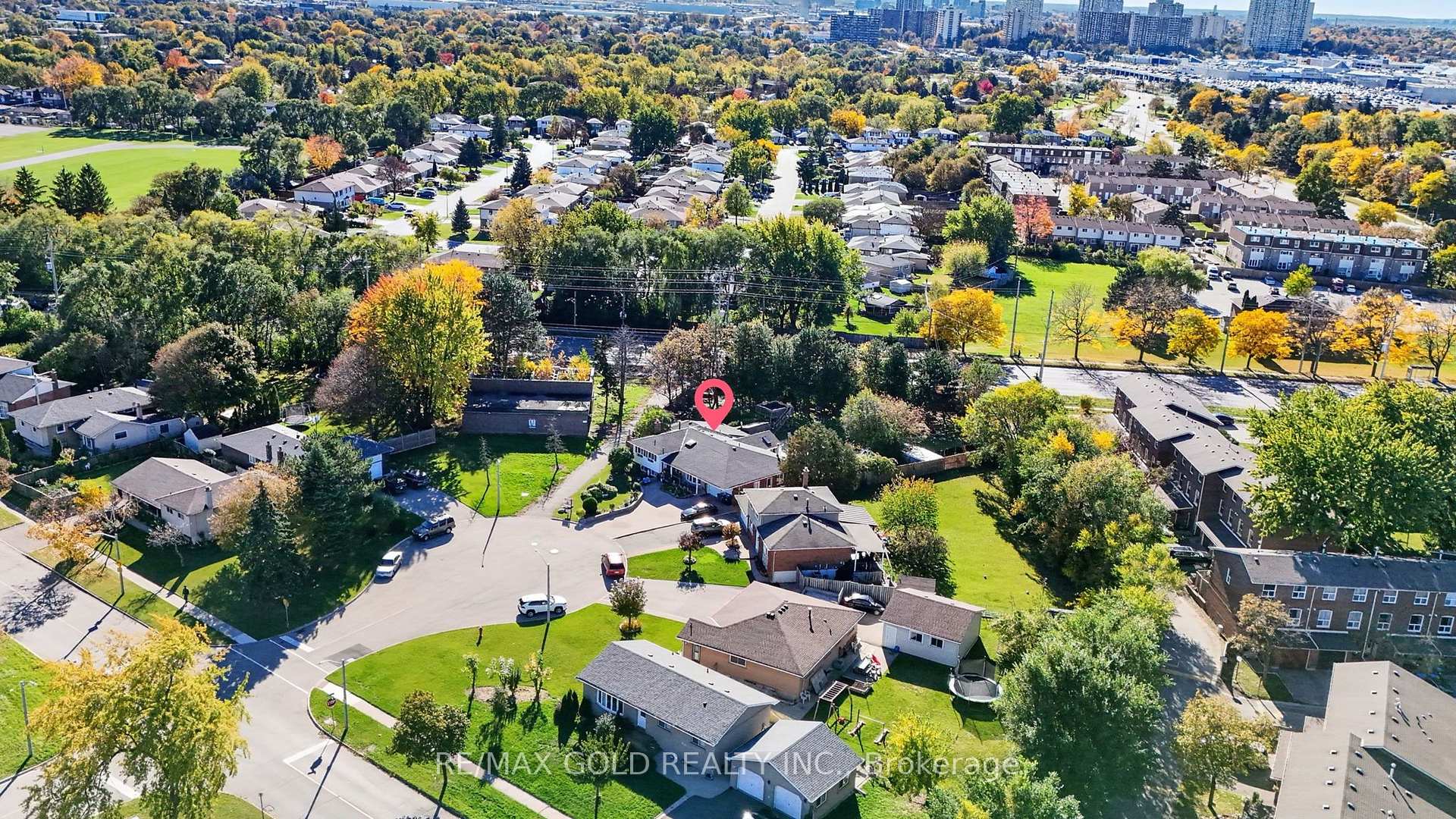 Photo 50 of 8 Easton Place, Brampton, Southgate — HOMEH