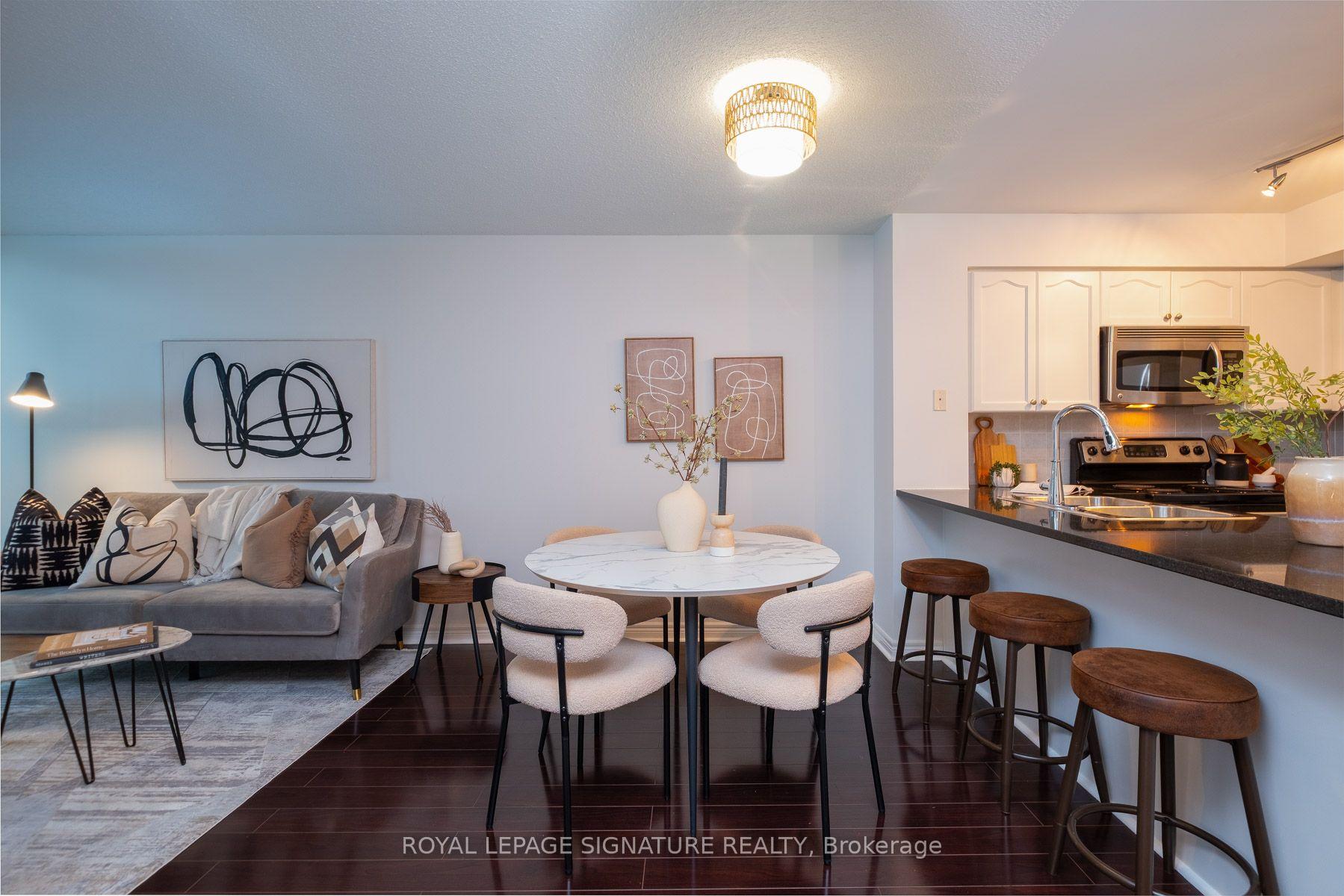 Photo 6 of Unit PH03, 30 Grand Trunk Crescent, Toronto, Waterfront Communities — HOMEH