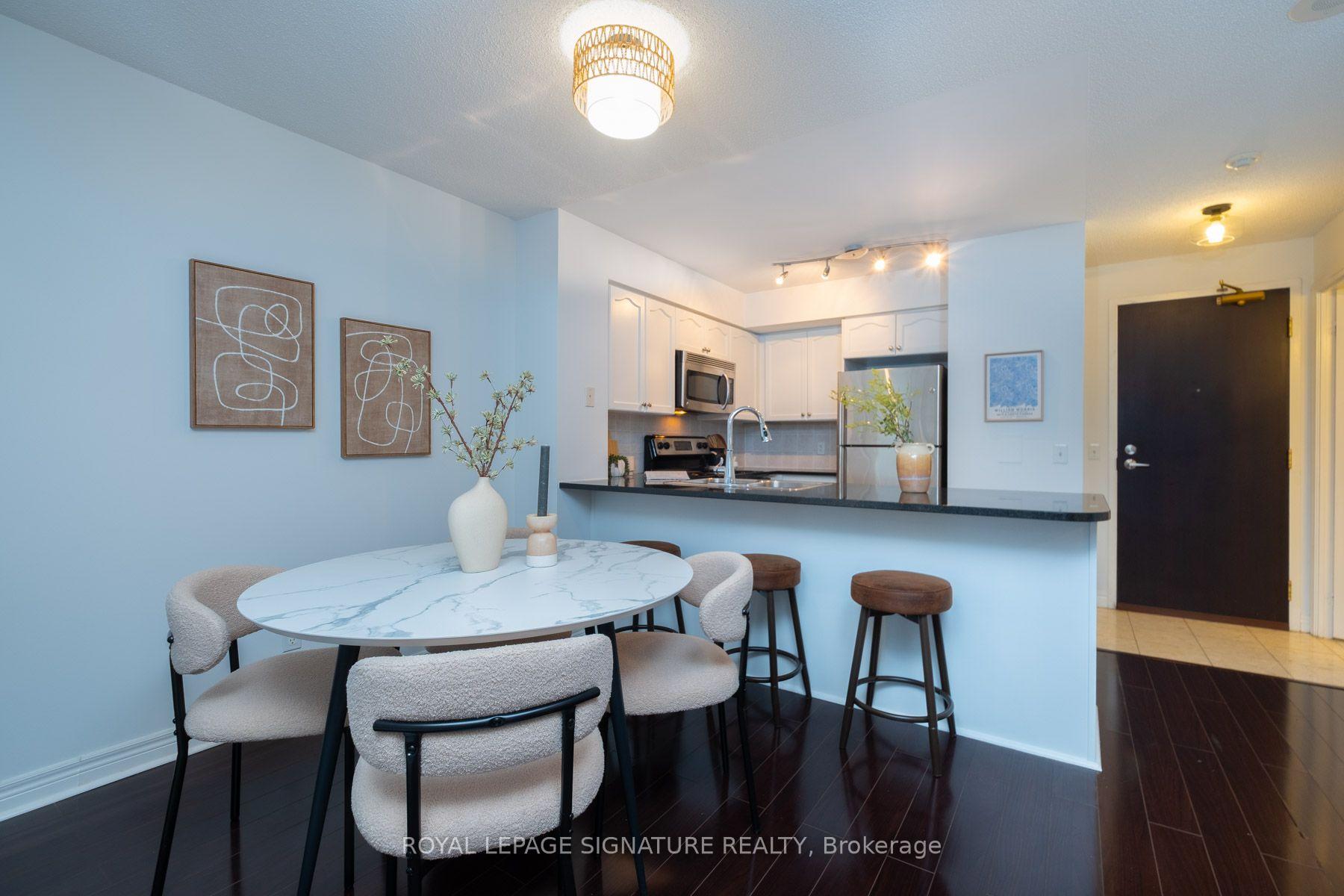 Photo 7 of Unit PH03, 30 Grand Trunk Crescent, Toronto, Waterfront Communities — HOMEH