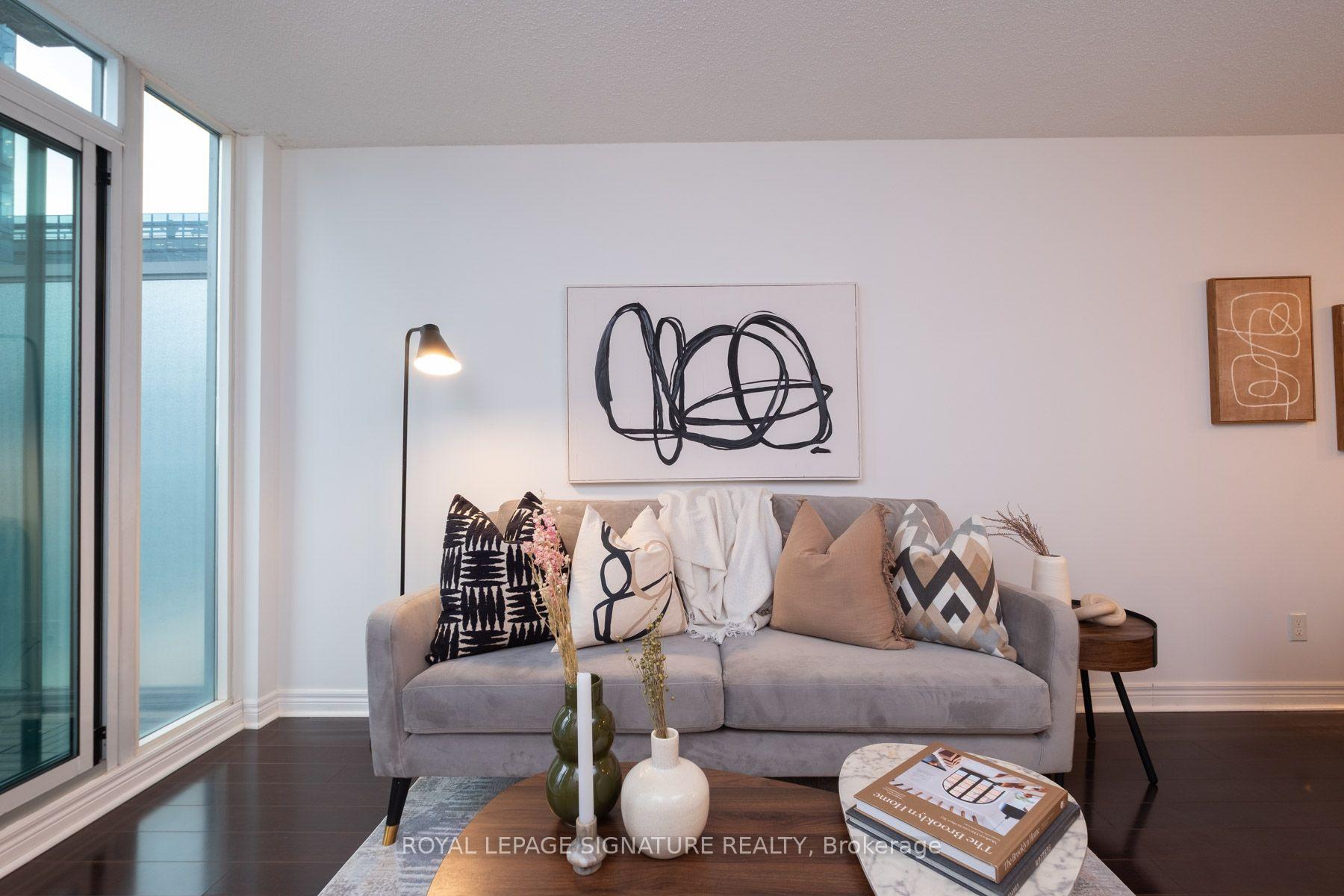 Photo 14 of Unit PH03, 30 Grand Trunk Crescent, Toronto, Waterfront Communities — HOMEH