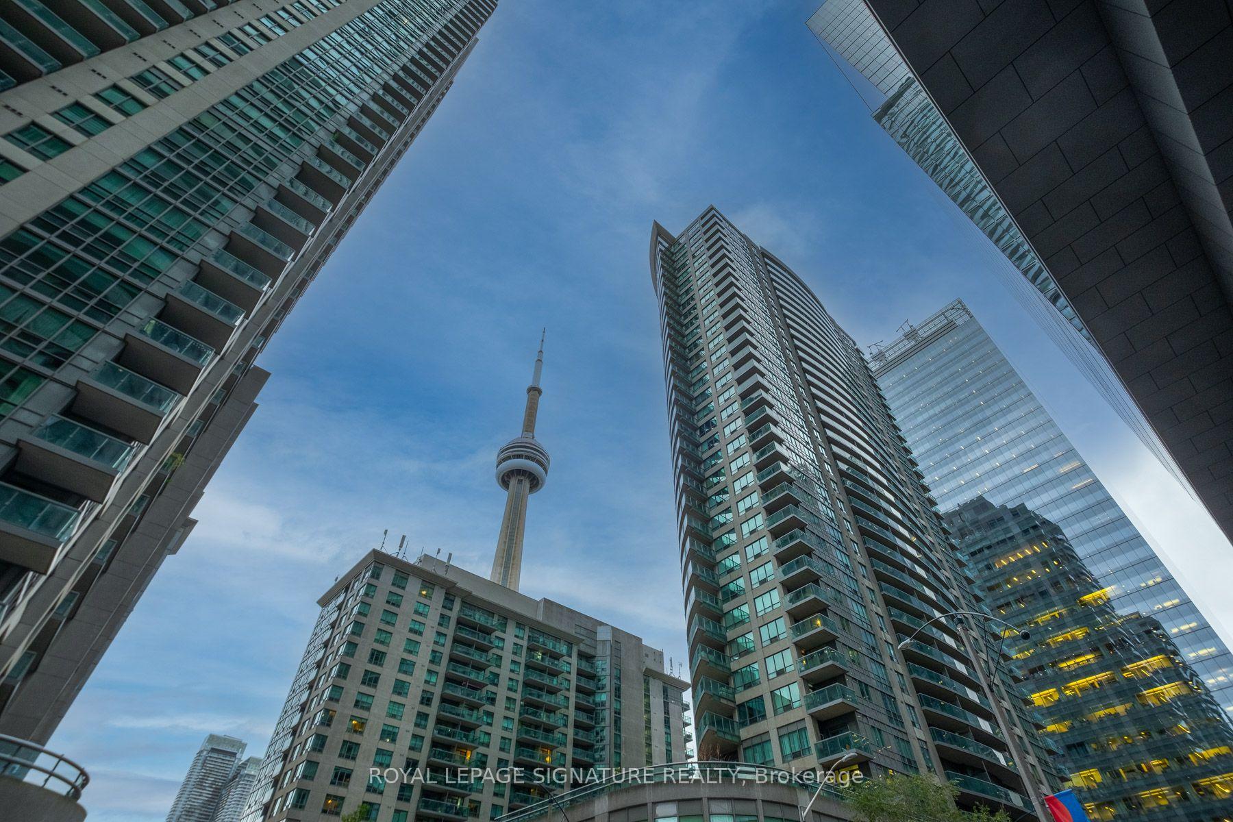 Photo 28 of Unit PH03, 30 Grand Trunk Crescent, Toronto, Waterfront Communities — HOMEH