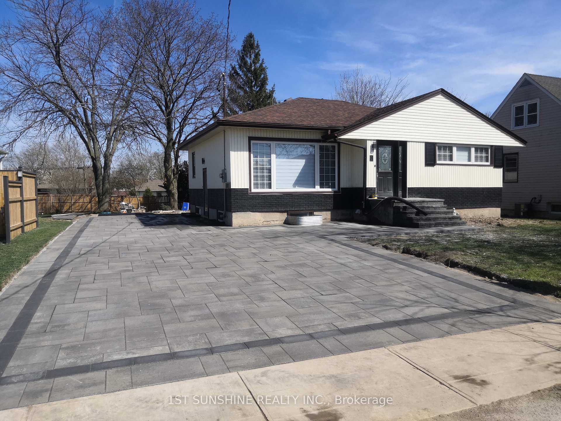 Photo 12 of Unit #BSMT, 8 Frederick Street, St. Catharines, Western Hill — HOMEH