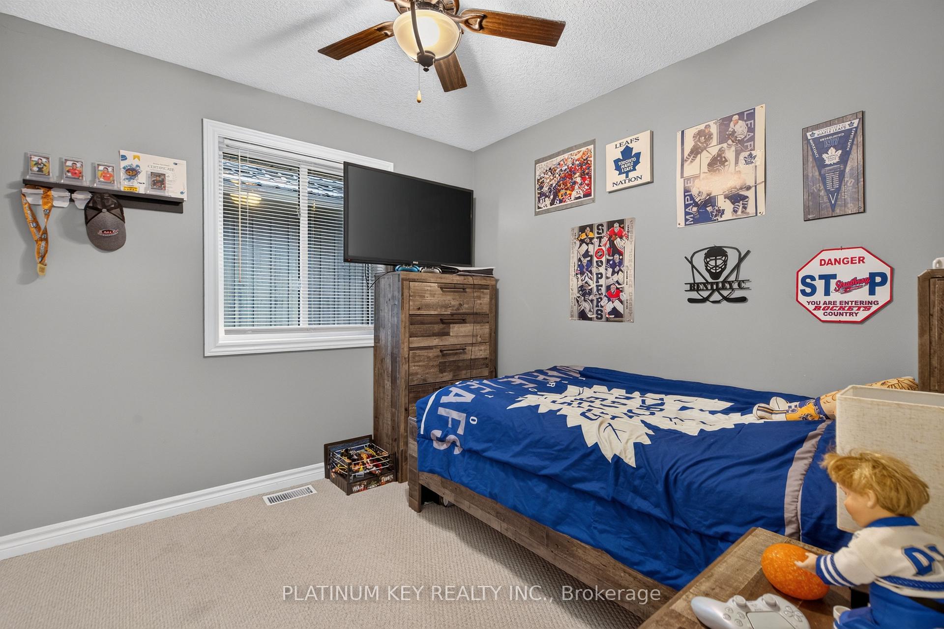 Photo 10 of 277 Thorne Drive, Strathroy-Caradoc, NE — HOMEH