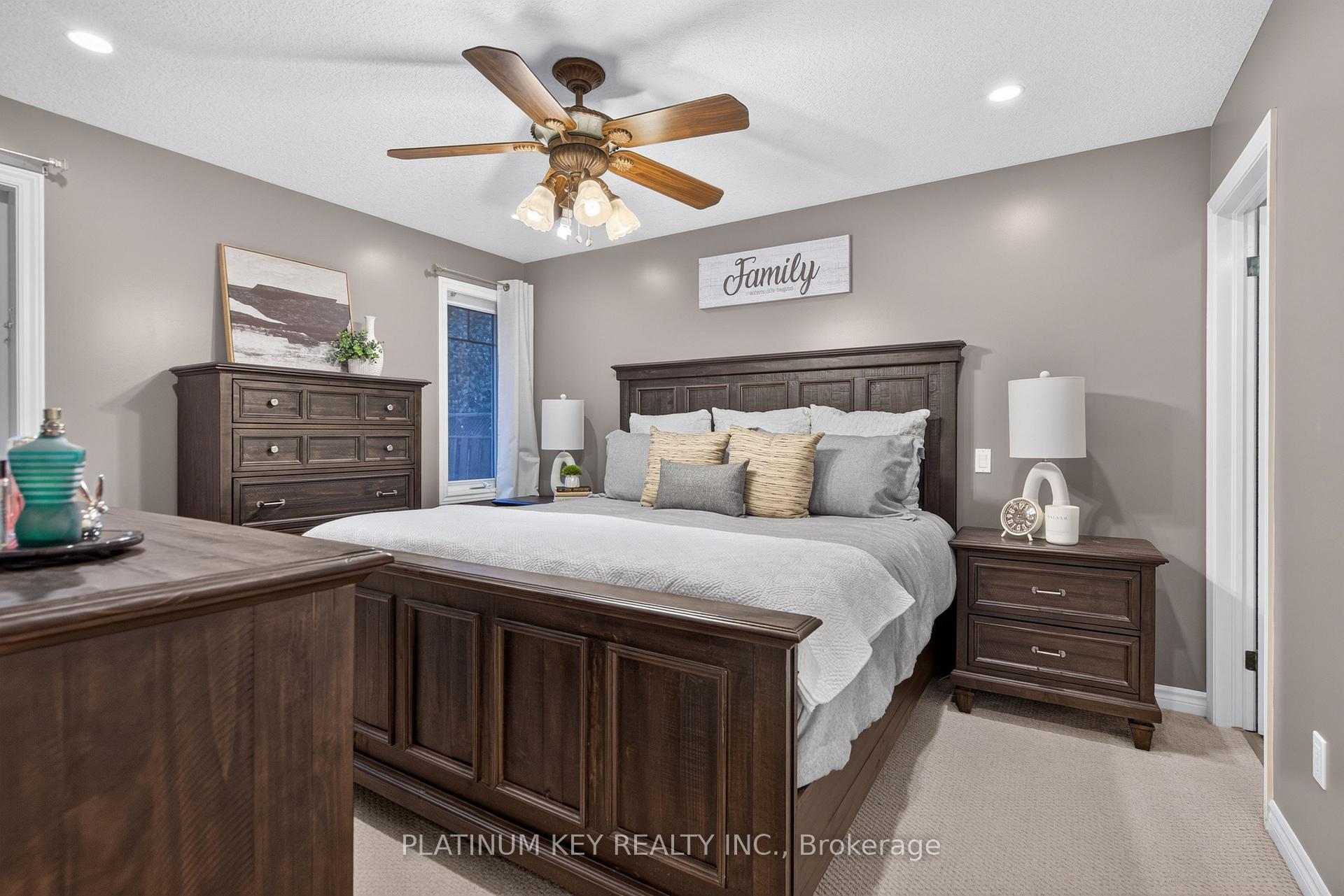 Photo 32 of 277 Thorne Drive, Strathroy-Caradoc, NE — HOMEH