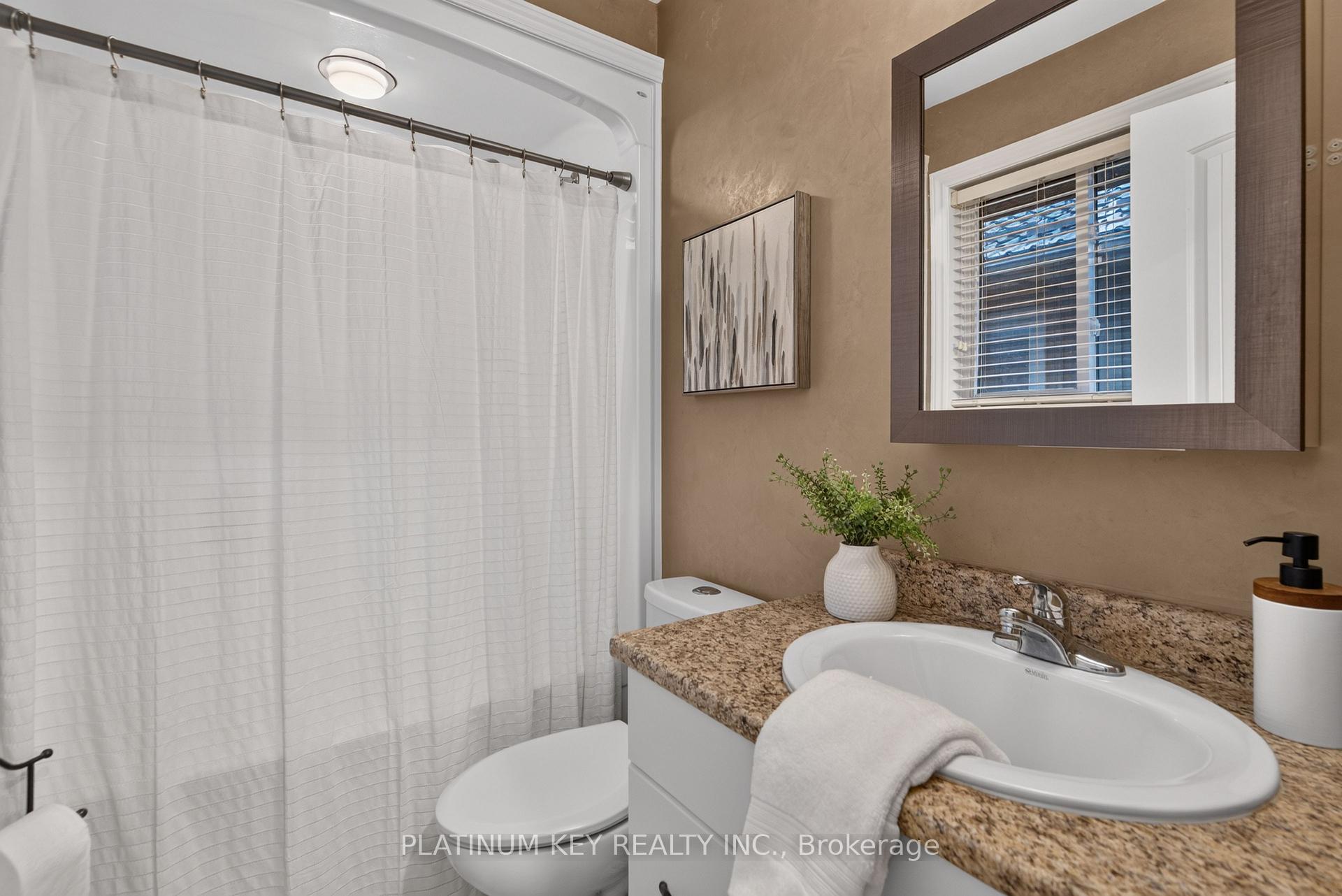 Photo 23 of 277 Thorne Drive, Strathroy-Caradoc, NE — HOMEH