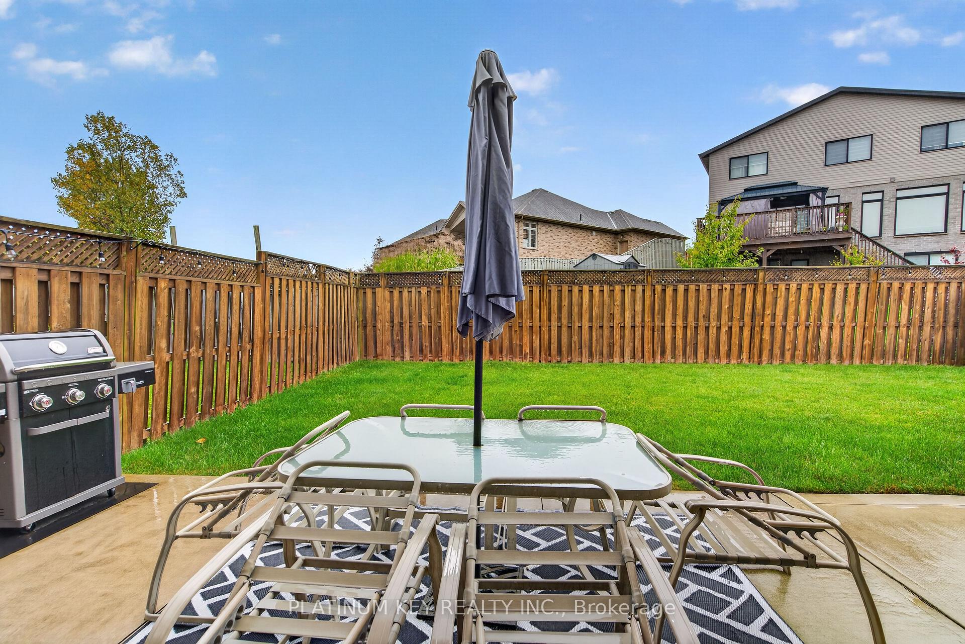 Photo 46 of 277 Thorne Drive, Strathroy-Caradoc, NE — HOMEH