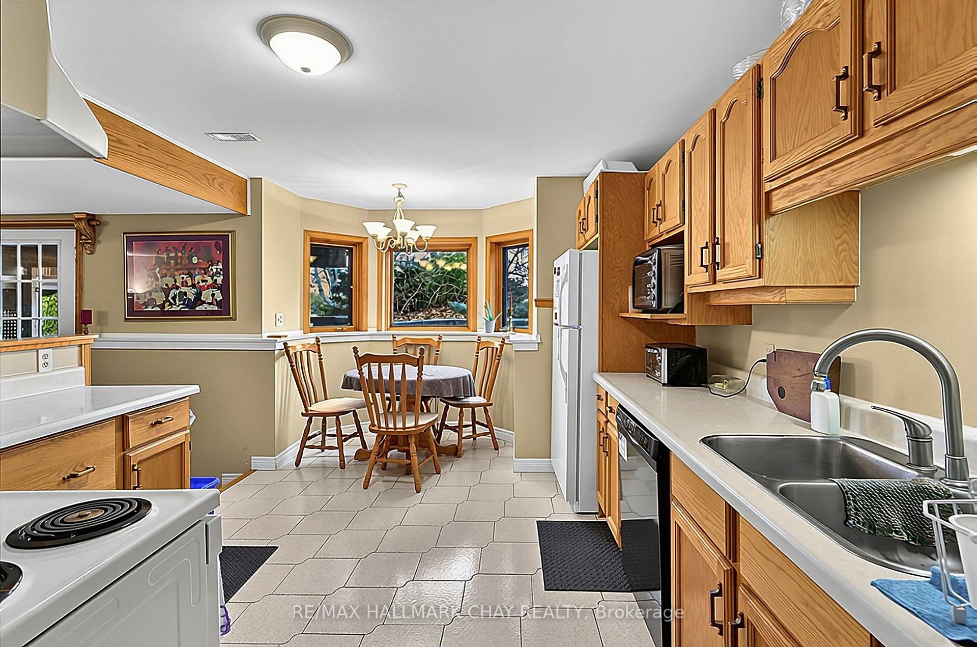 Photo 37 of 5424 3rd Line, New Tecumseth, Rural New Tecumseth — HOMEH