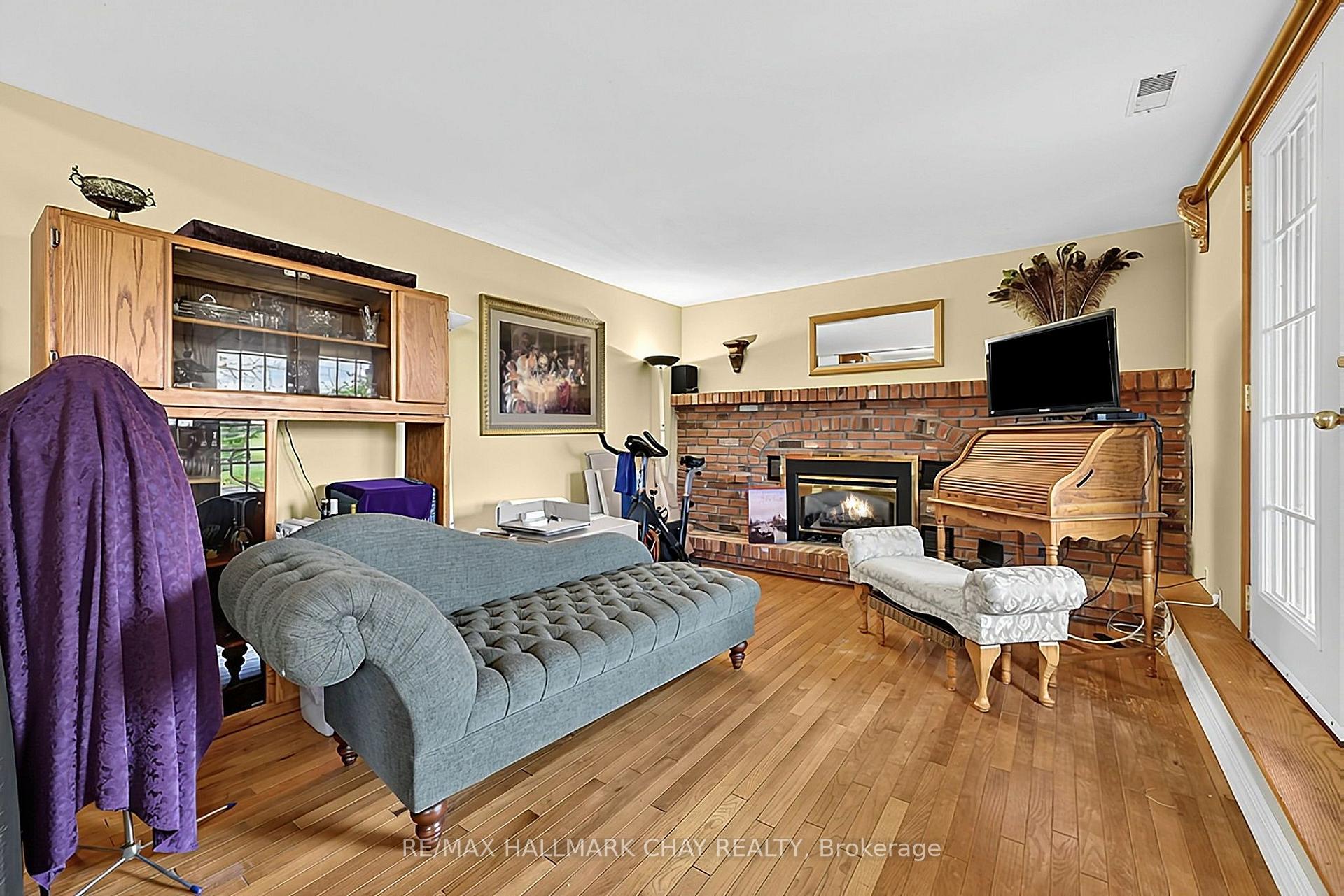 Photo 39 of 5424 3rd Line, New Tecumseth, Rural New Tecumseth — HOMEH
