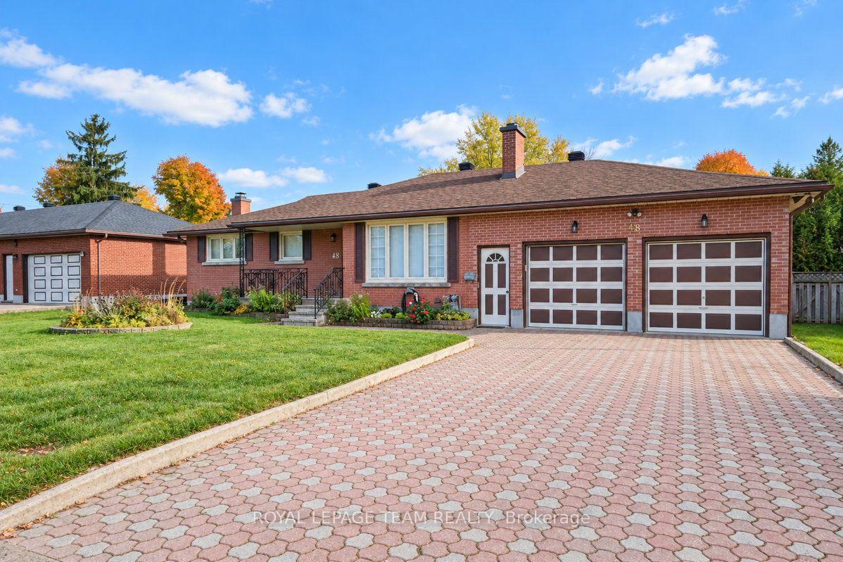 Photo 3 of 48 Harris Place, Ottawa, Meadowlands/St. Claire Gardens — HOMEH