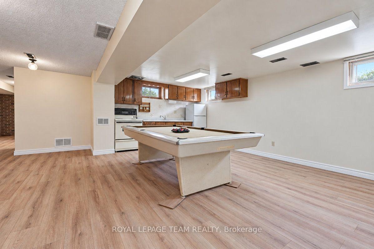 Photo 28 of 48 Harris Place, Ottawa, Meadowlands/St. Claire Gardens — HOMEH
