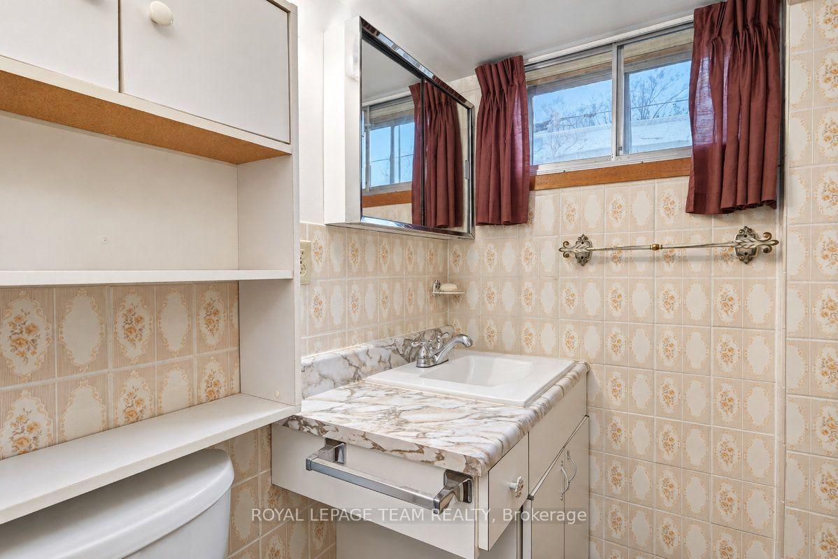 Photo 36 of 48 Harris Place, Ottawa, Meadowlands/St. Claire Gardens — HOMEH