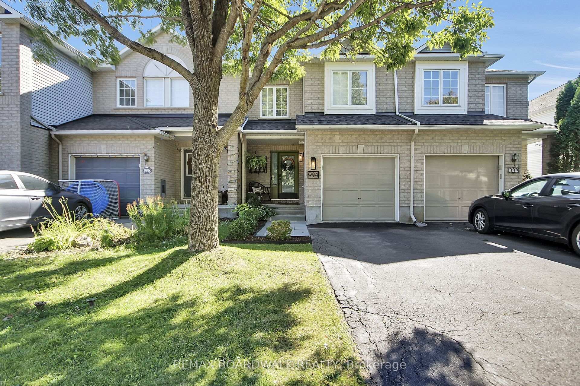 Photo 1 of 994 Rocky Harbour Crescent, Ottawa, Riverside South/Gloucester Glen — HOMEH