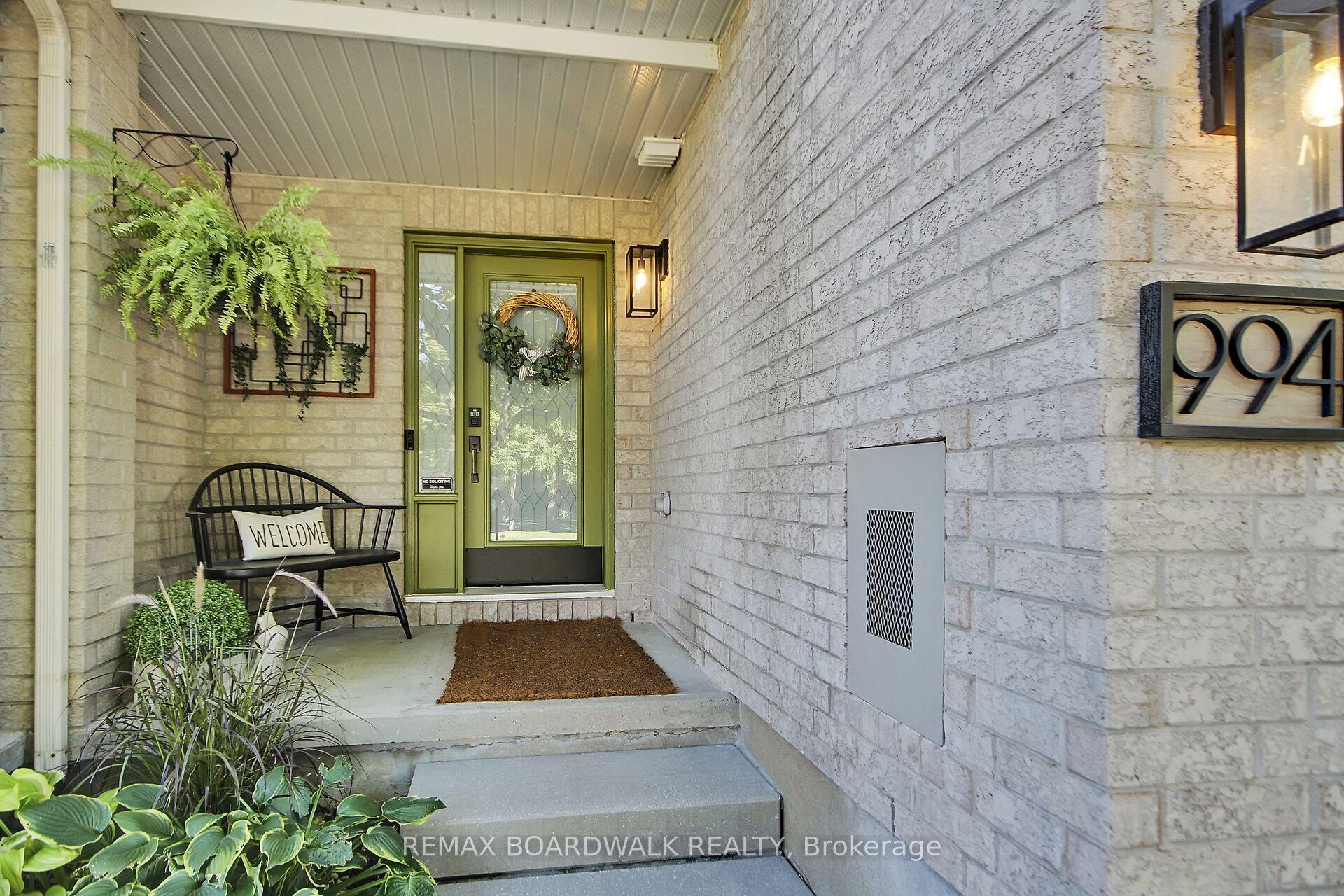 Photo 7 of 994 Rocky Harbour Crescent, Ottawa, Riverside South/Gloucester Glen — HOMEH