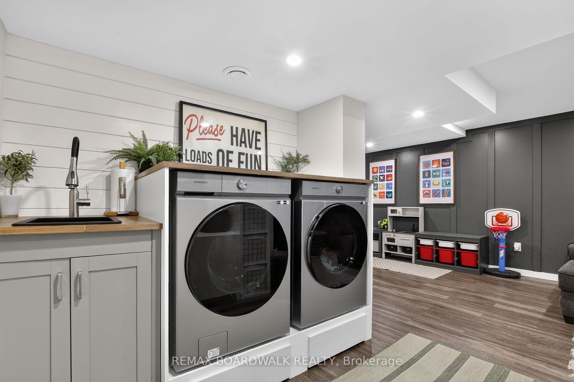 Photo 45 of 994 Rocky Harbour Crescent, Ottawa, Riverside South/Gloucester Glen — HOMEH