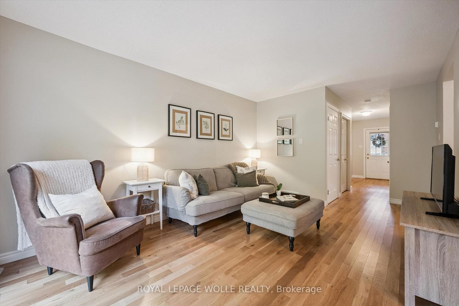 Photo 8 of Unit 22, 350 Erbsville Road, Waterloo, Upper Beechwood — HOMEH