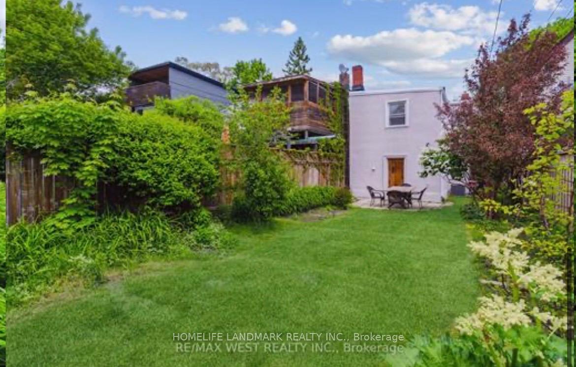 Photo 10 of 68 Hastings Avenue, Toronto, South Riverdale — HOMEH