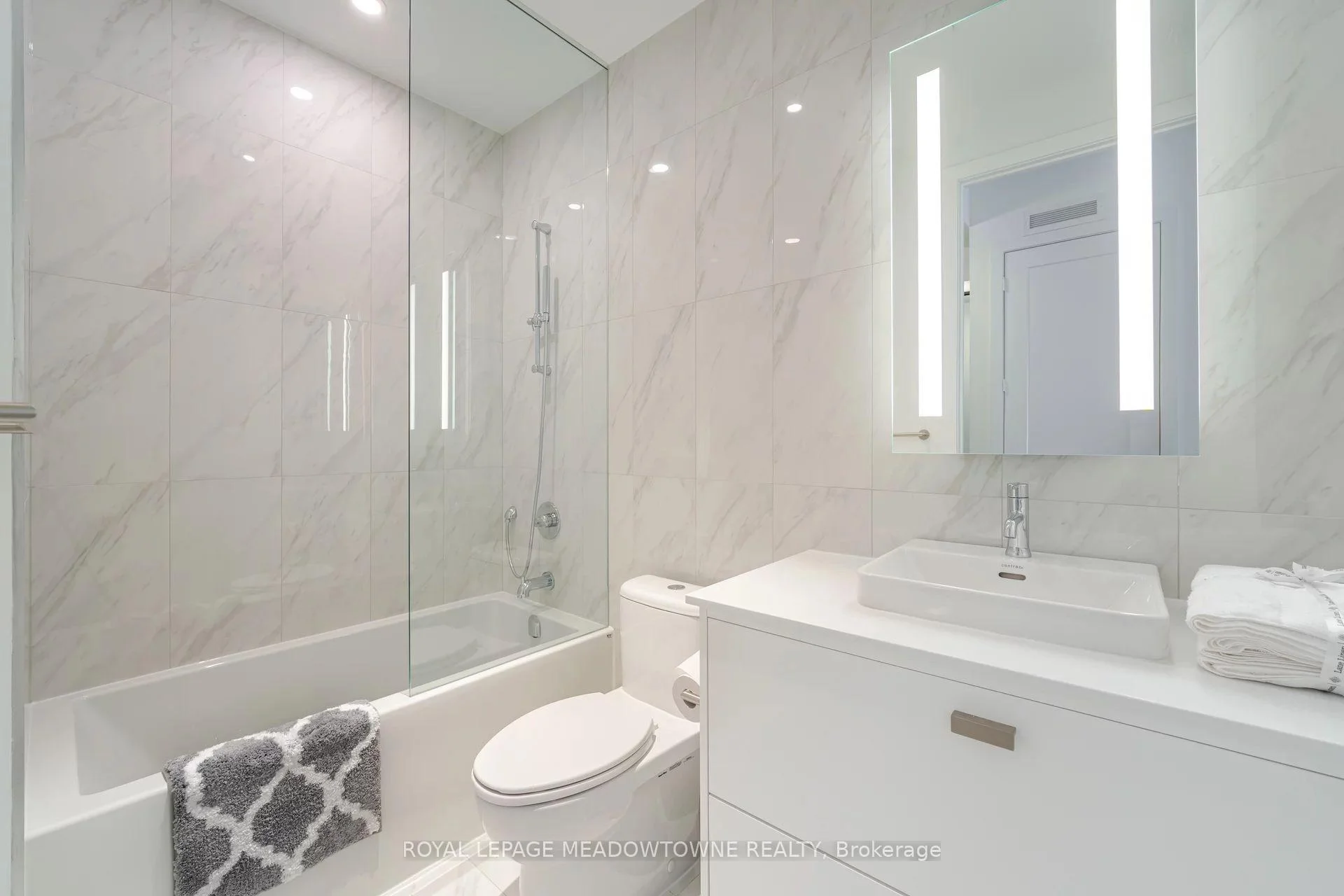 Photo 17 of Unit 3406, 470 Front Street, Toronto, Waterfront Communities — HOMEH