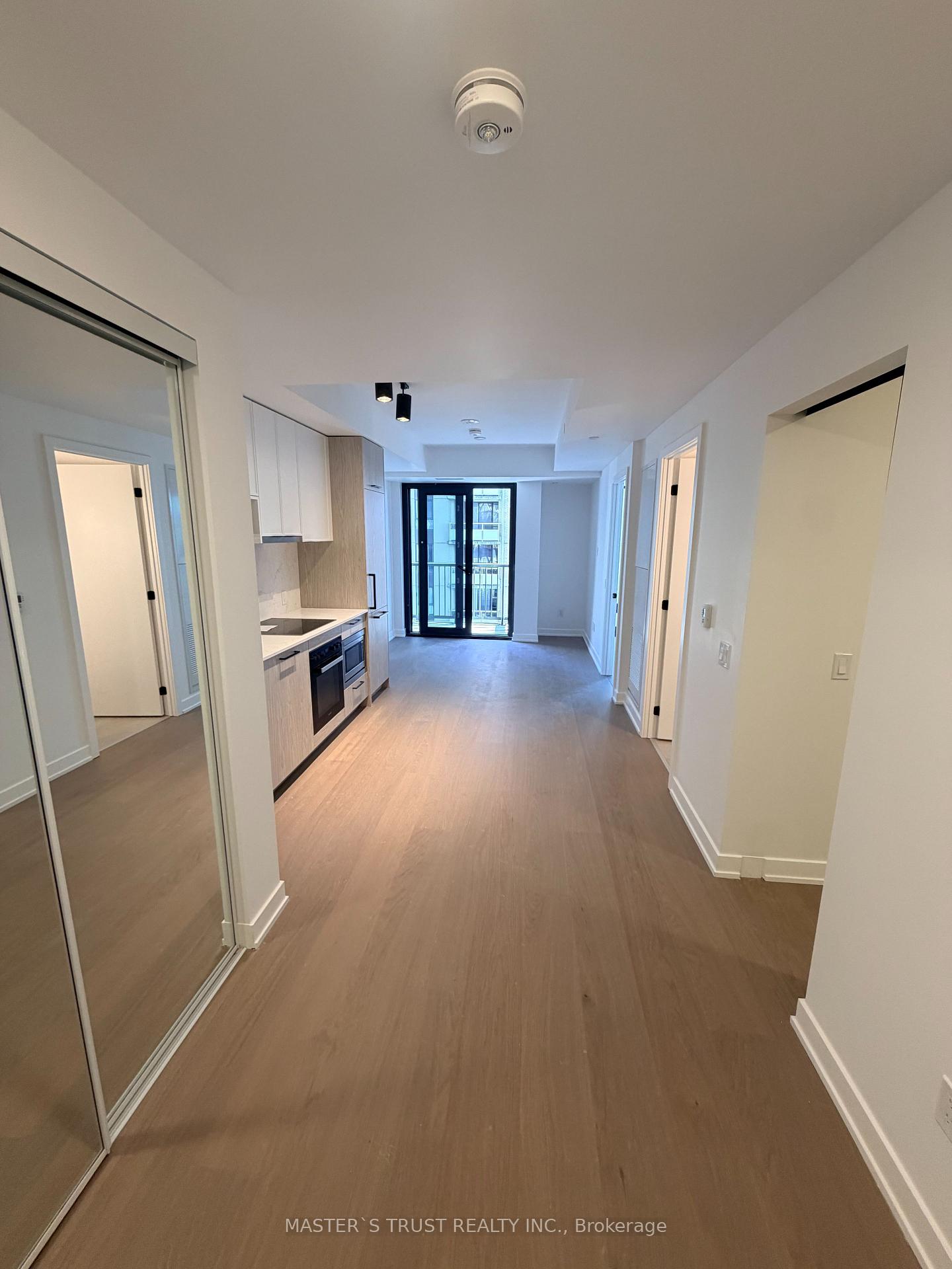Photo 5 of Unit 1705, 91 Montclair Avenue, Toronto, Forest Hill South — HOMEH