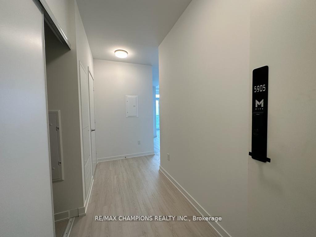 Photo 3 of Unit 5905, 3883 Quartz Road, Mississauga, City Centre — HOMEH