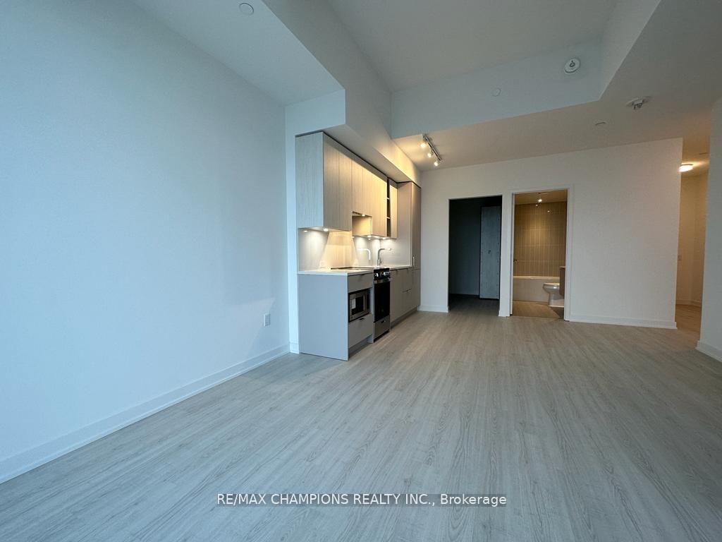 Photo 11 of Unit 5905, 3883 Quartz Road, Mississauga, City Centre — HOMEH