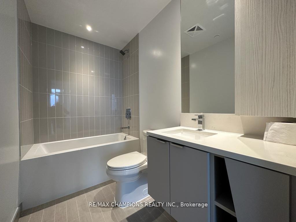 Photo 12 of Unit 5905, 3883 Quartz Road, Mississauga, City Centre — HOMEH