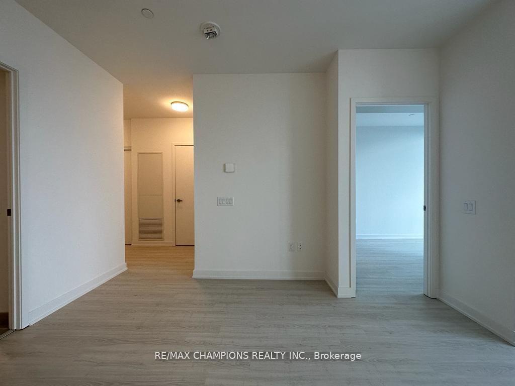 Photo 16 of Unit 5905, 3883 Quartz Road, Mississauga, City Centre — HOMEH