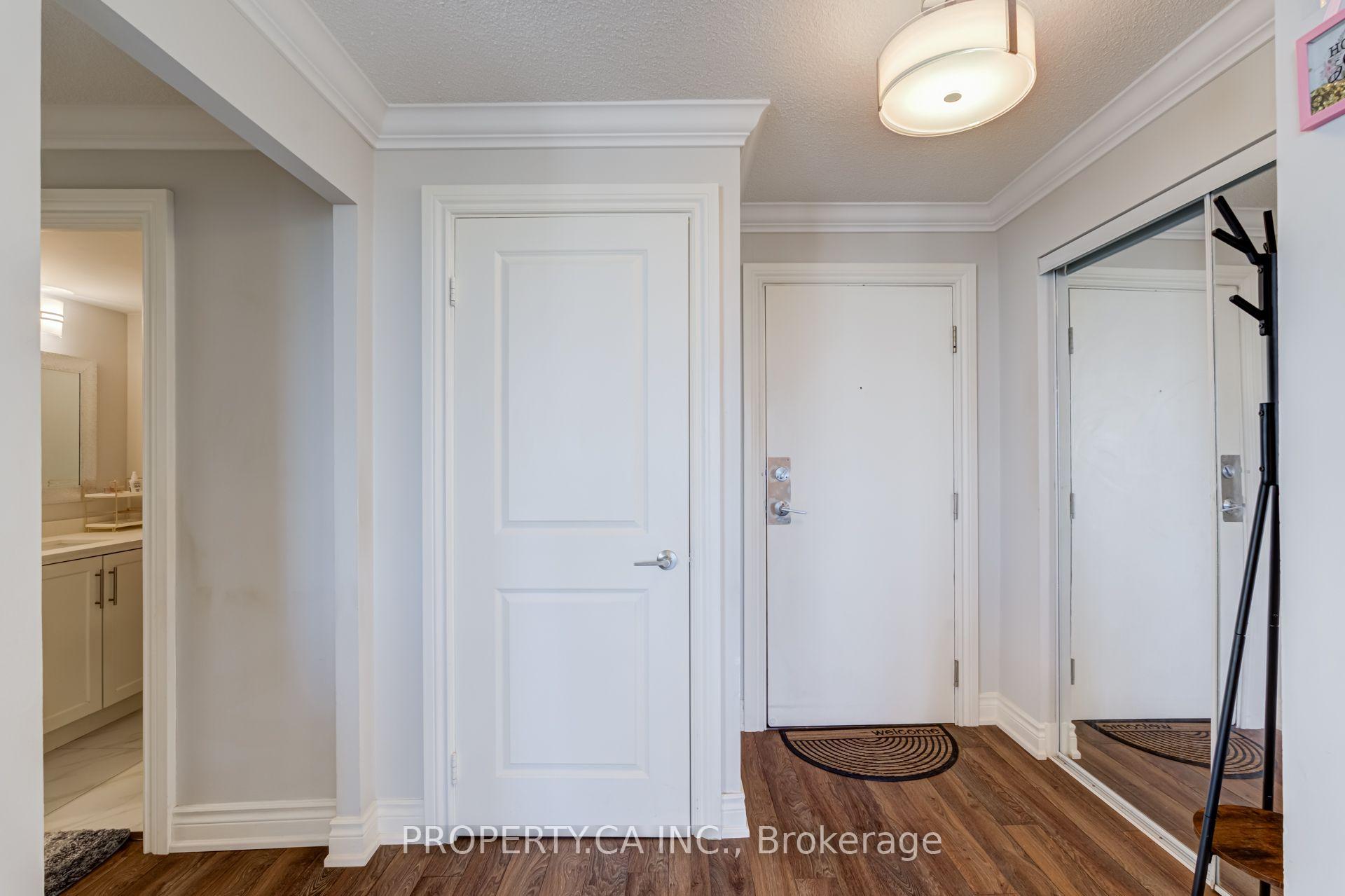 Photo 4 of Unit 601, 1155 Bough Beeches Boulevard, Mississauga, Rathwood — HOMEH