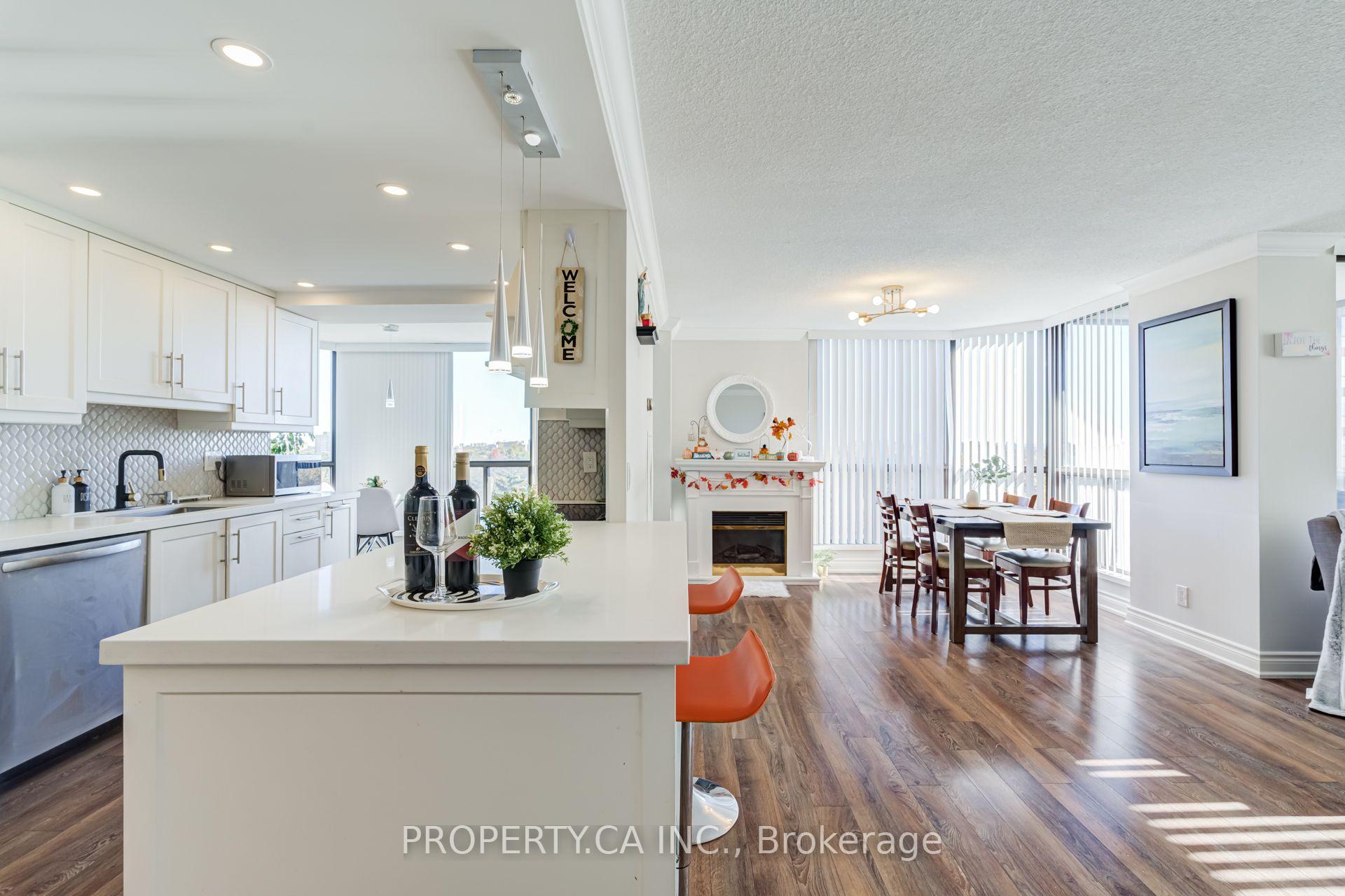 Photo 8 of Unit 601, 1155 Bough Beeches Boulevard, Mississauga, Rathwood — HOMEH