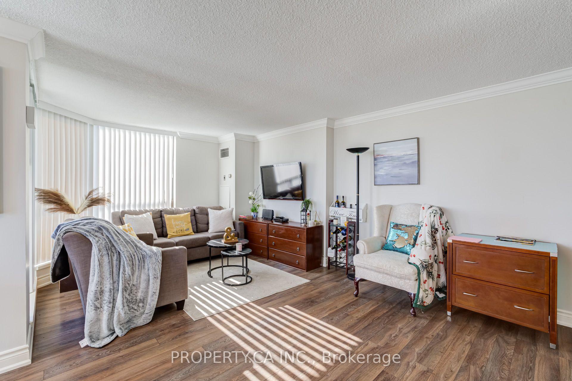 Photo 11 of Unit 601, 1155 Bough Beeches Boulevard, Mississauga, Rathwood — HOMEH