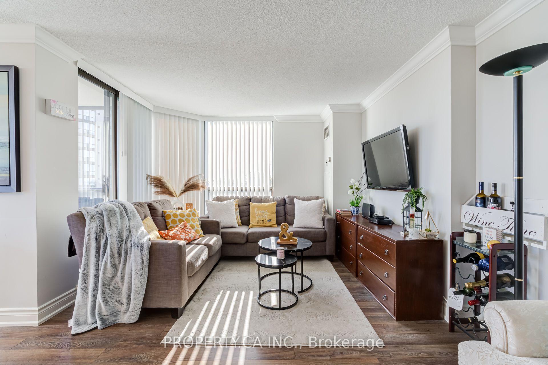 Photo 12 of Unit 601, 1155 Bough Beeches Boulevard, Mississauga, Rathwood — HOMEH