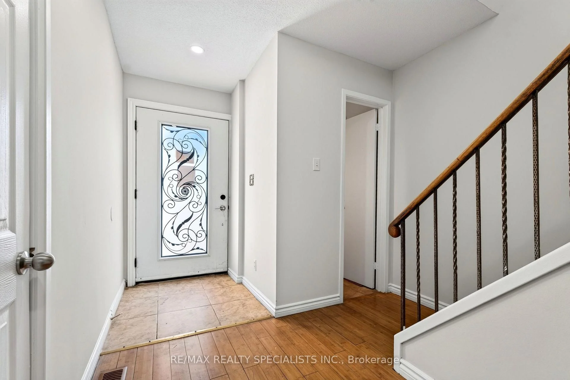Photo 6 of 4134 Clevedon Drive, Mississauga, Rathwood — HOMEH