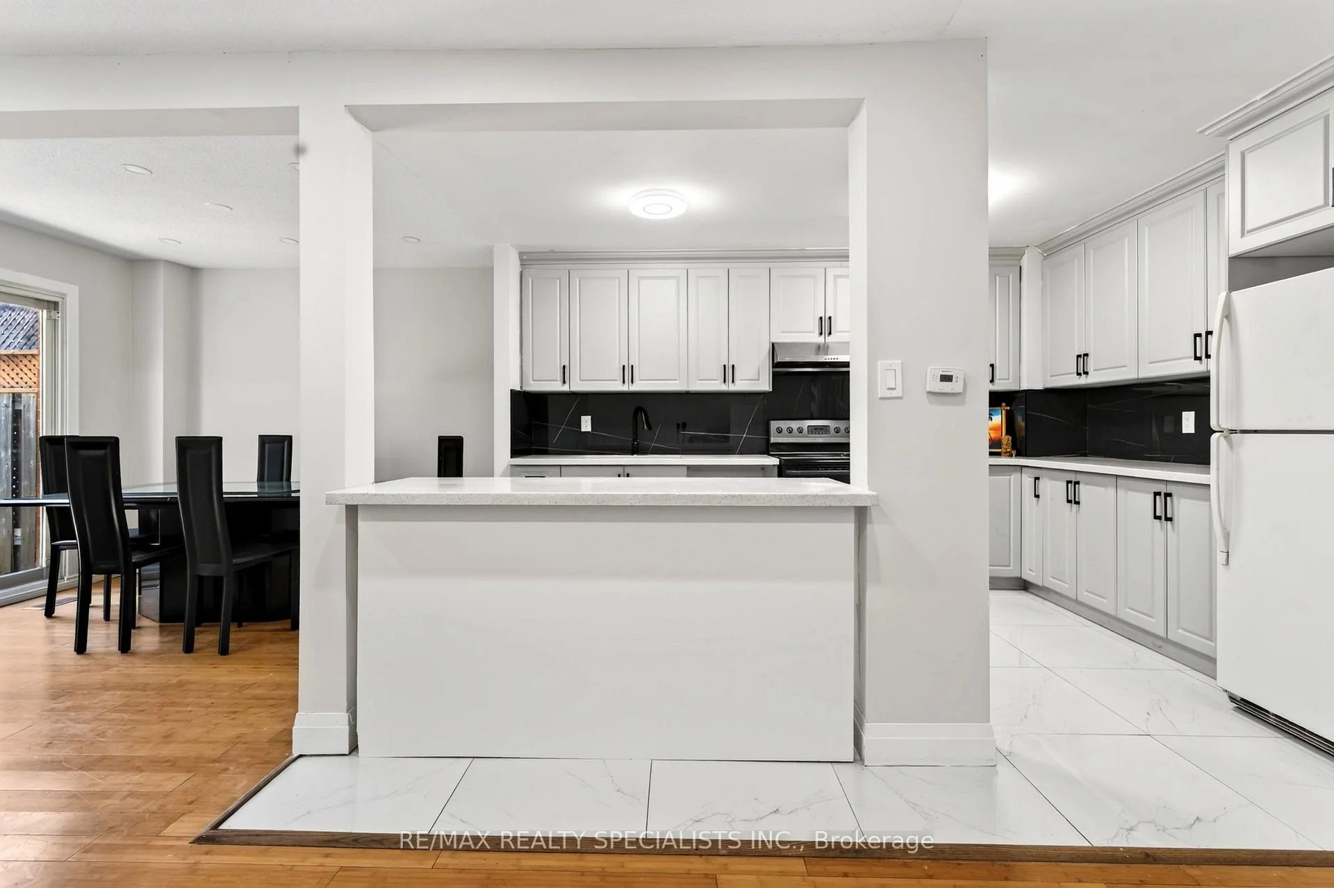 Photo 15 of 4134 Clevedon Drive, Mississauga, Rathwood — HOMEH