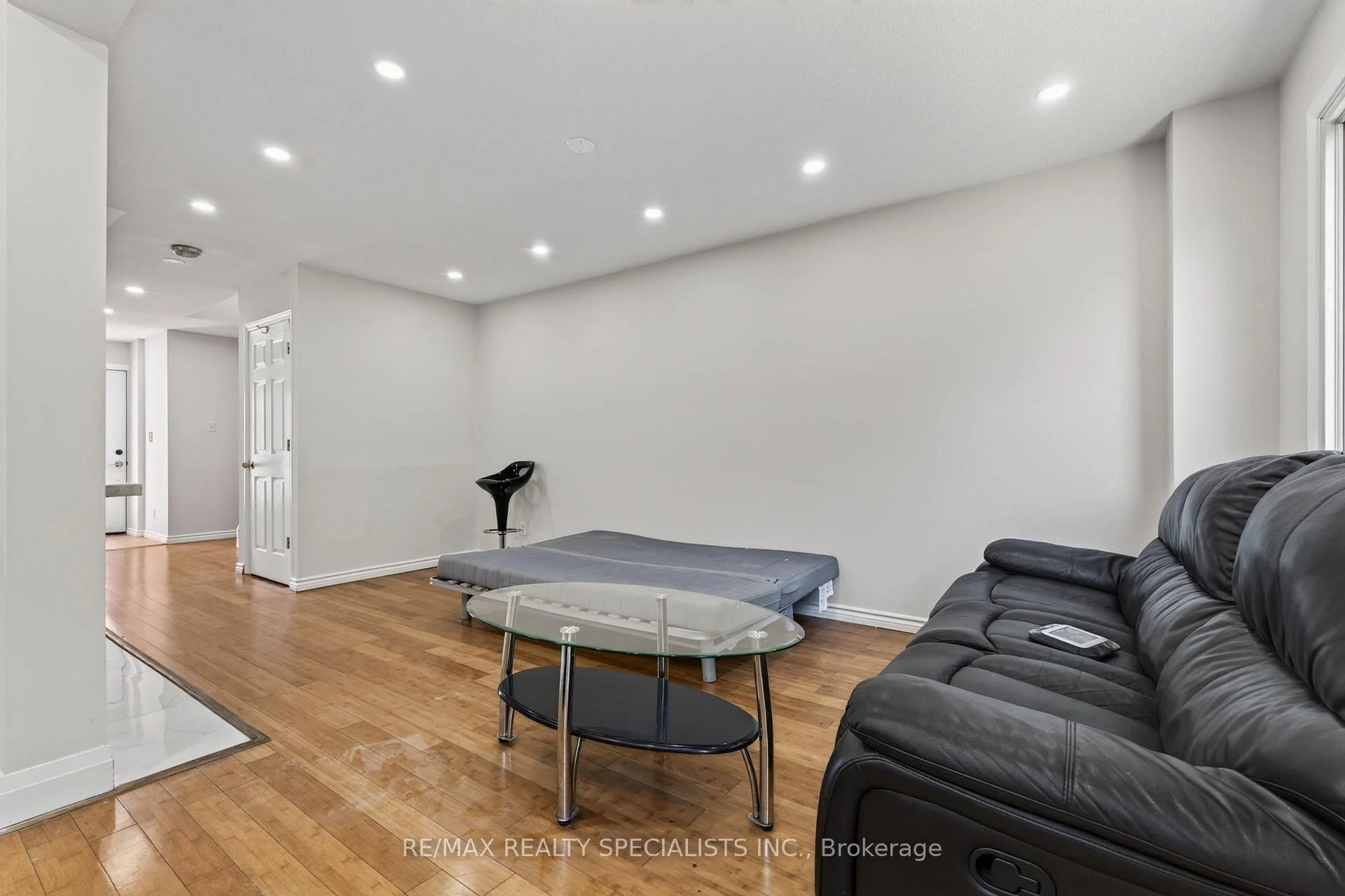 Photo 17 of 4134 Clevedon Drive, Mississauga, Rathwood — HOMEH