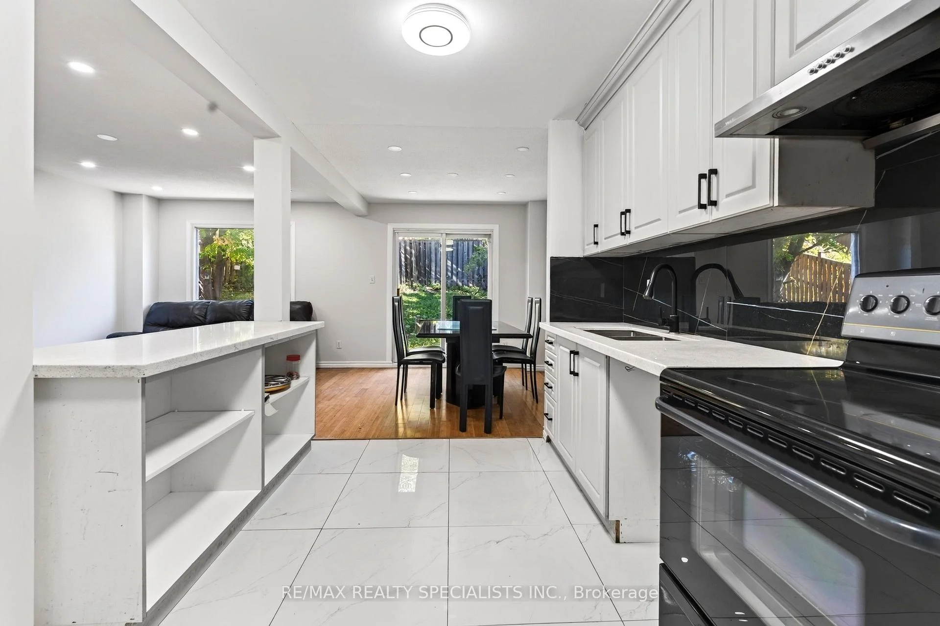 Photo 18 of 4134 Clevedon Drive, Mississauga, Rathwood — HOMEH