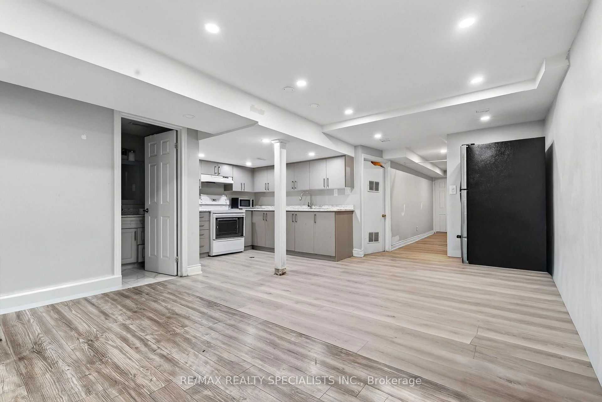 Photo 35 of 4134 Clevedon Drive, Mississauga, Rathwood — HOMEH