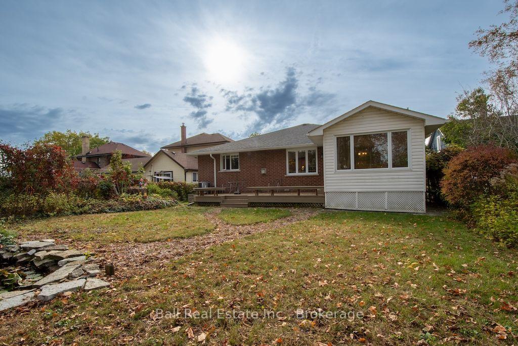 Photo 33 of 90 Albert Street, Selwyn — HOMEH