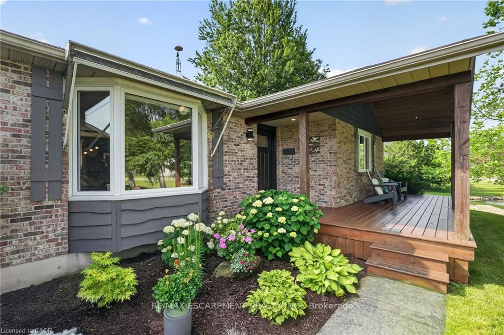 Photo 7 of 952 Robinson Road, Haldimand, Dunnville — HOMEH