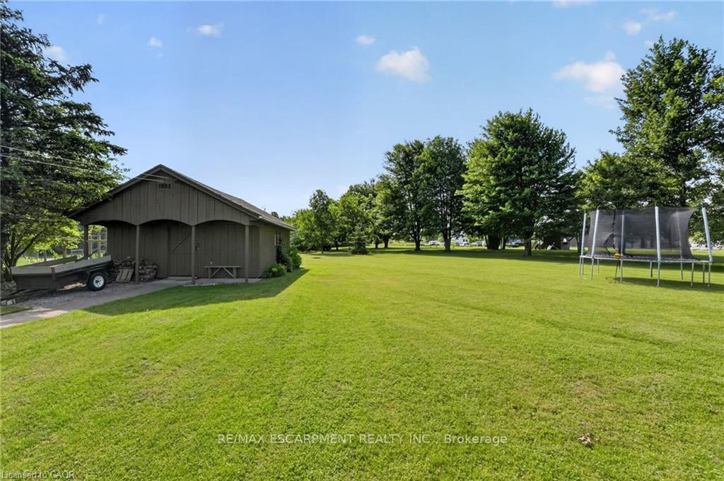 Photo 44 of 952 Robinson Road, Haldimand, Dunnville — HOMEH