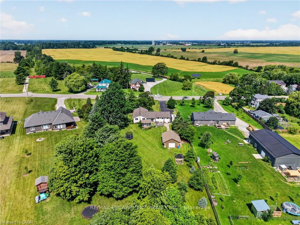 Photo 50 of 952 Robinson Road, Haldimand, Dunnville — HOMEH