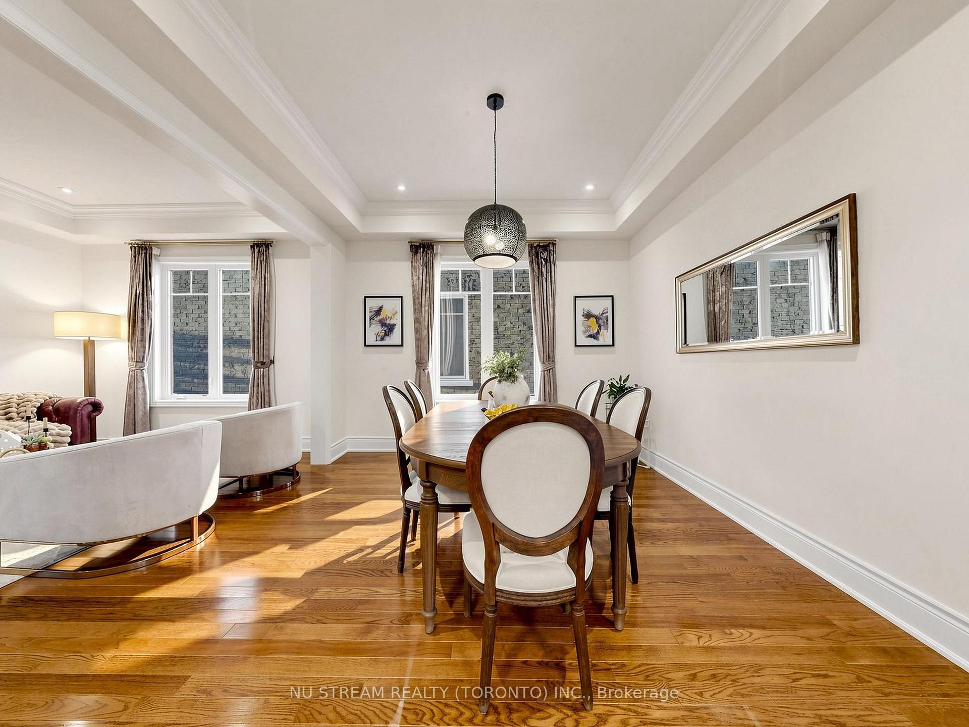 Photo 10 of 175 Timber Creek Boulevard, Vaughan, Kleinburg — HOMEH