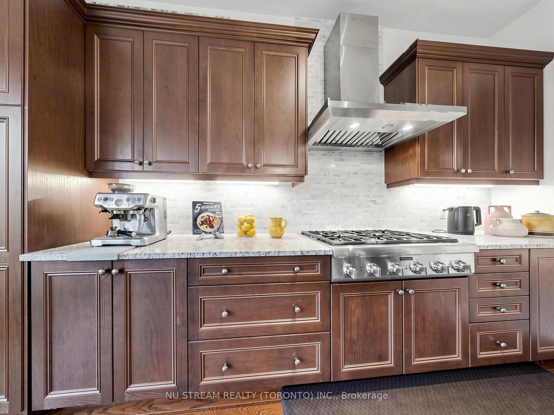 Photo 22 of 175 Timber Creek Boulevard, Vaughan, Kleinburg — HOMEH