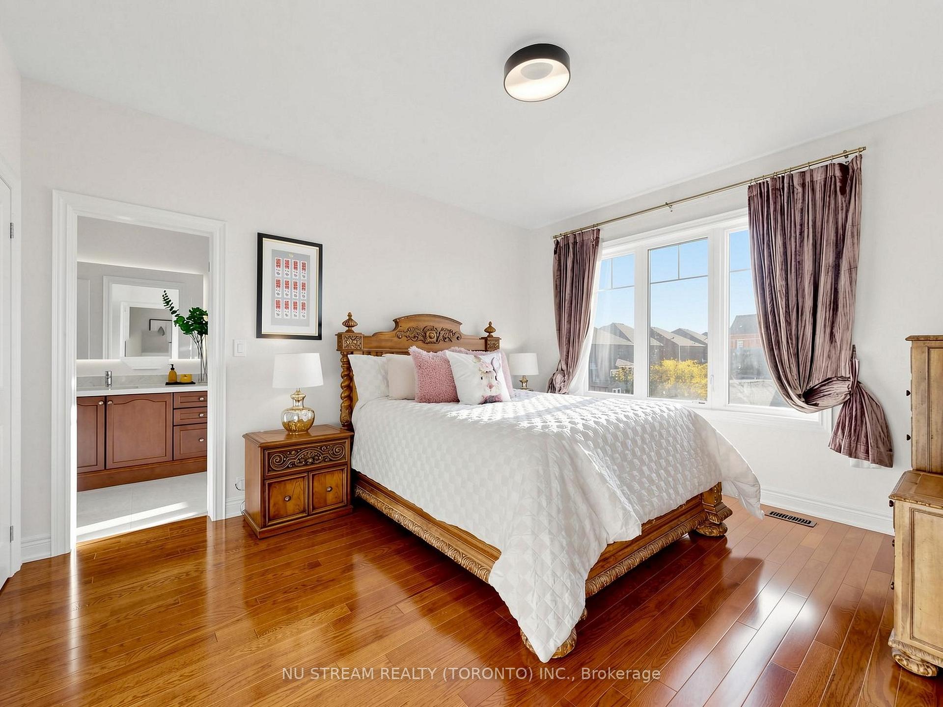 Photo 35 of 175 Timber Creek Boulevard, Vaughan, Kleinburg — HOMEH