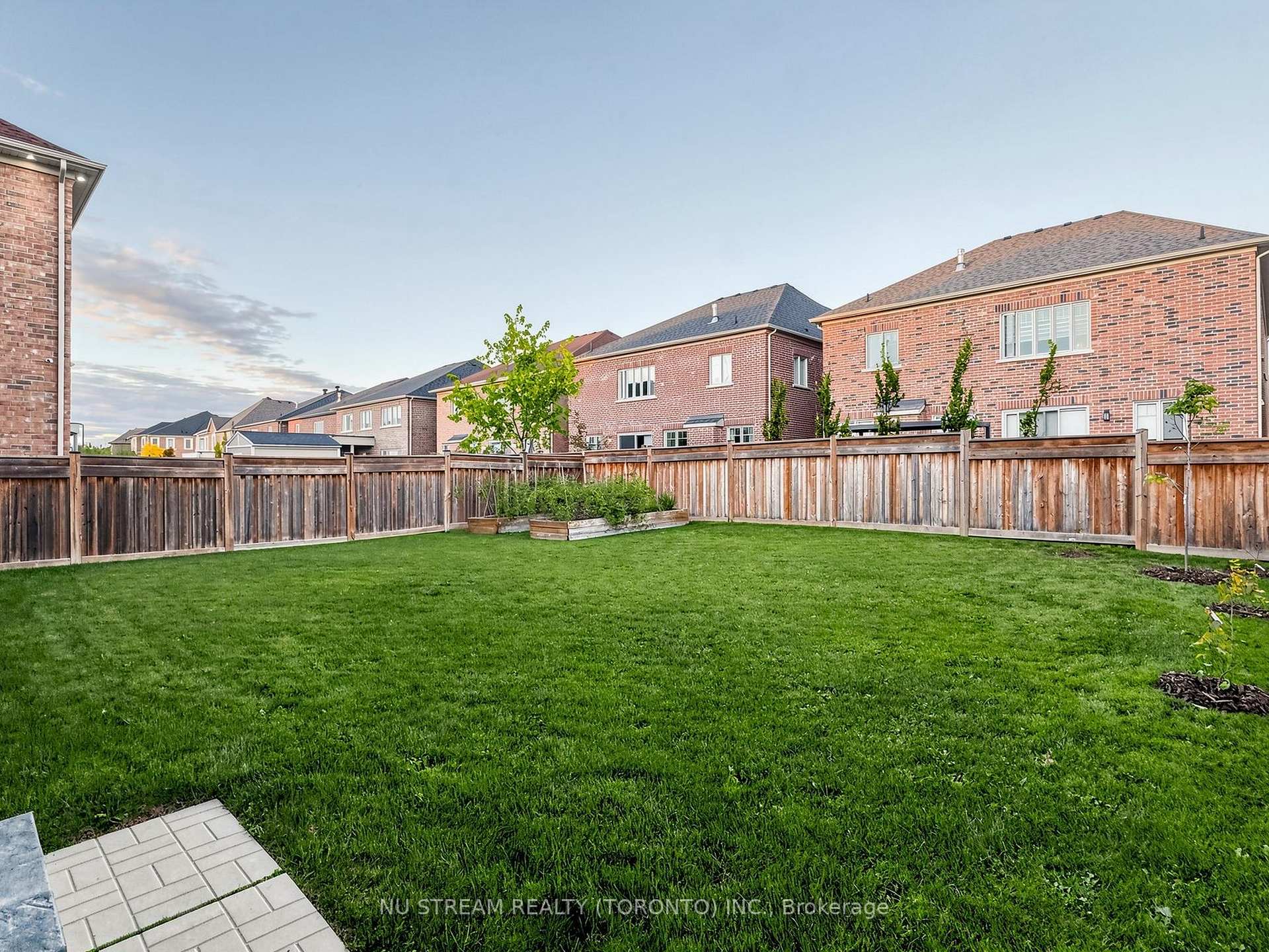 Photo 49 of 175 Timber Creek Boulevard, Vaughan, Kleinburg — HOMEH
