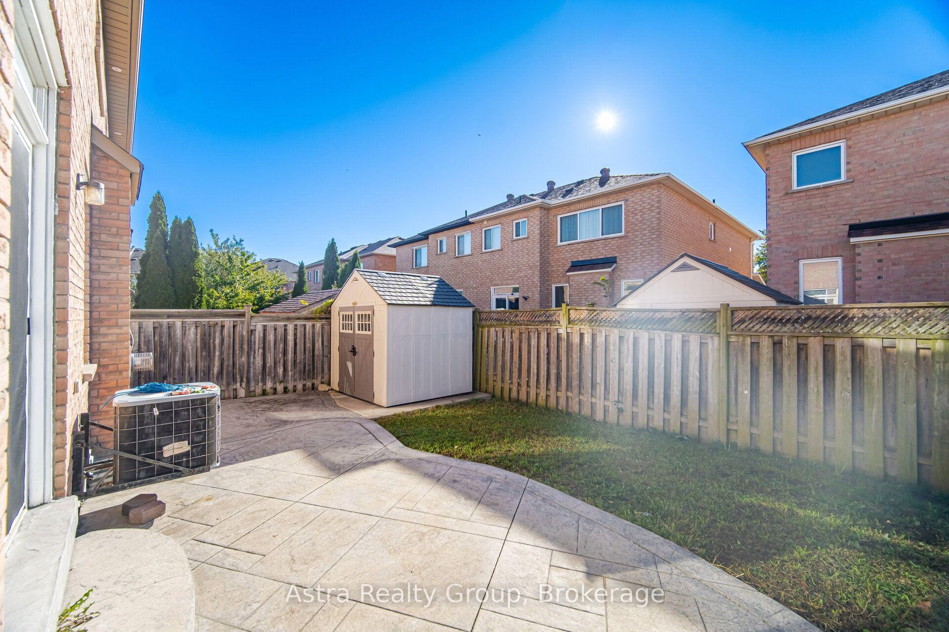 Photo 47 of 47 Reindeer Crescent, Vaughan, Vellore Village — HOMEH