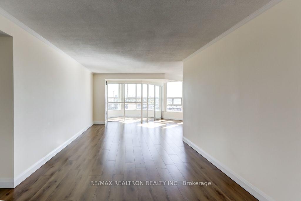 Photo 9 of Unit 1108, 7825 Bayview Avenue, Markham, Aileen-Willowbrook — HOMEH