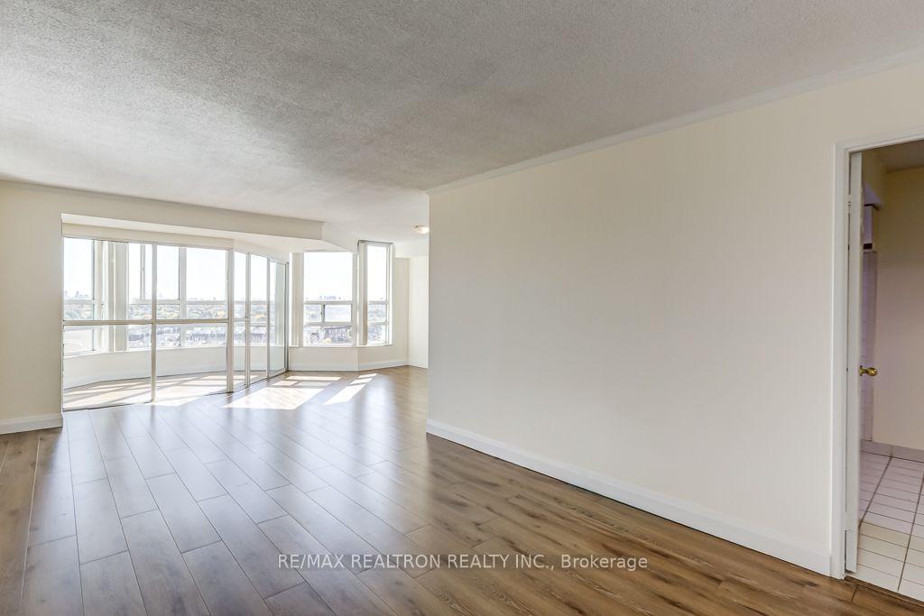 Photo 10 of Unit 1108, 7825 Bayview Avenue, Markham, Aileen-Willowbrook — HOMEH