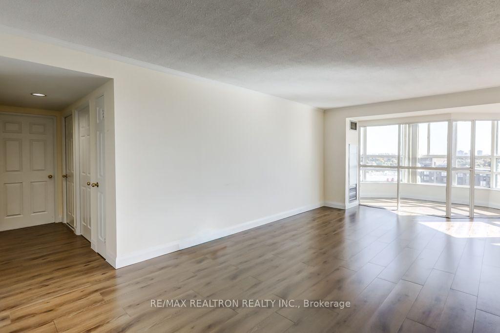Photo 12 of Unit 1108, 7825 Bayview Avenue, Markham, Aileen-Willowbrook — HOMEH